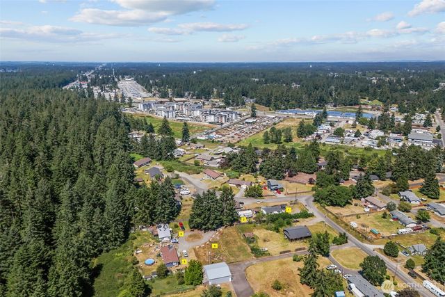 20106 2nd Avenue E, Spanaway, WA 98387