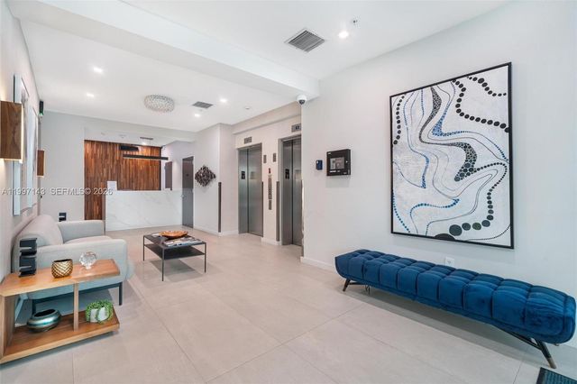 226 Ocean Dr 8F, Miami Beach, FL 33139