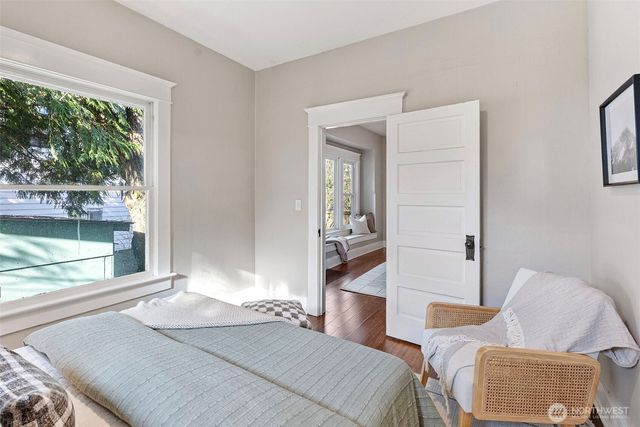 827 NW 61st Street, Seattle, WA 98107