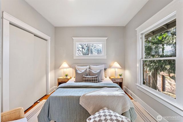 827 NW 61st Street, Seattle, WA 98107