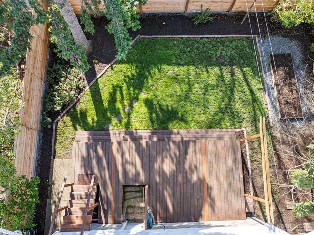 827 NW 61st Street, Seattle, WA 98107