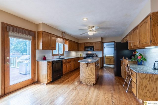 9005 Washington Street, Omaha, NE 68127