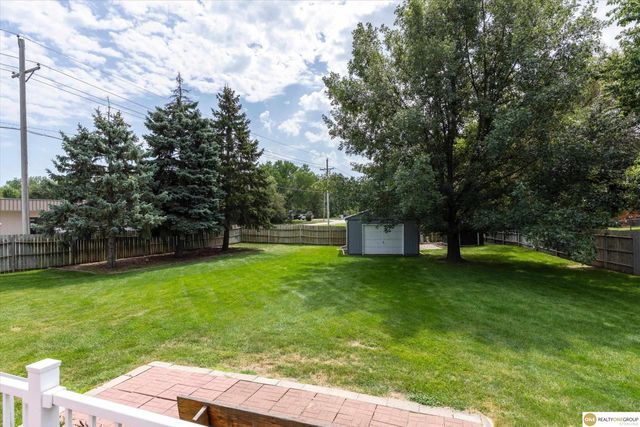 9005 Washington Street, Omaha, NE 68127