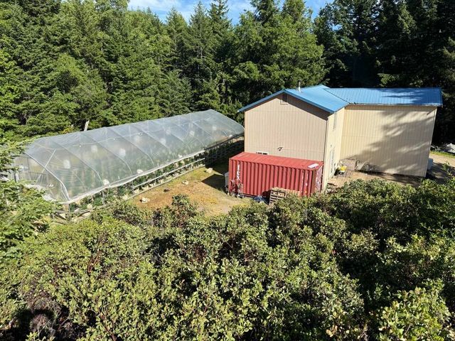5735 Forest Route 1n08 Road, Dinsmore, CA 95526