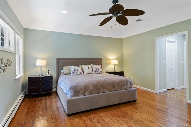 33 Walters Avenue, Cold Spring Harbor, NY 11724