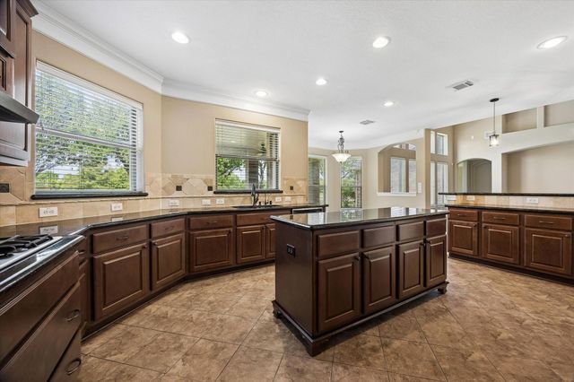 18715 N Thomas Shore Drive, Cypress, TX 77433