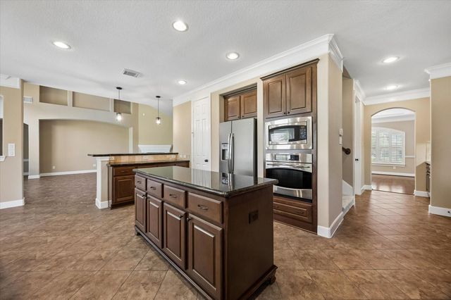 18715 N Thomas Shore Drive, Cypress, TX 77433