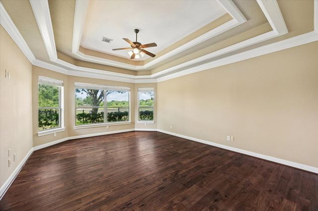 18715 N Thomas Shore Drive, Cypress, TX 77433