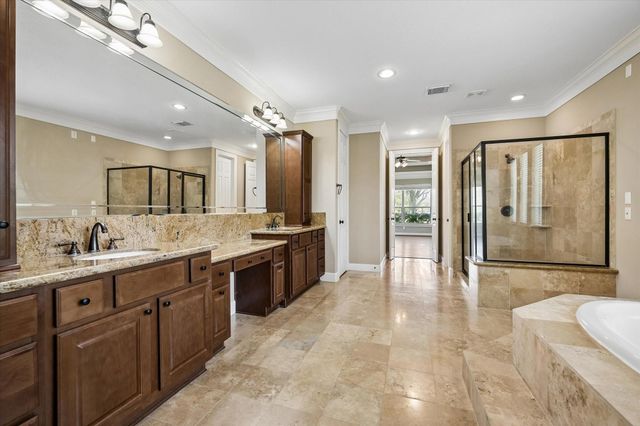 18715 N Thomas Shore Drive, Cypress, TX 77433