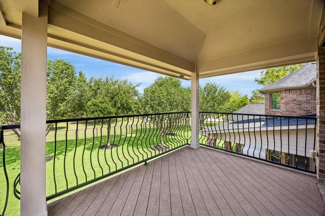 18715 N Thomas Shore Drive, Cypress, TX 77433