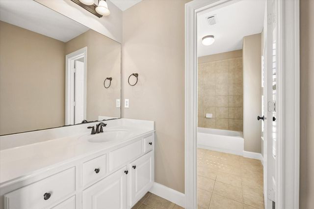 18715 N Thomas Shore Drive, Cypress, TX 77433