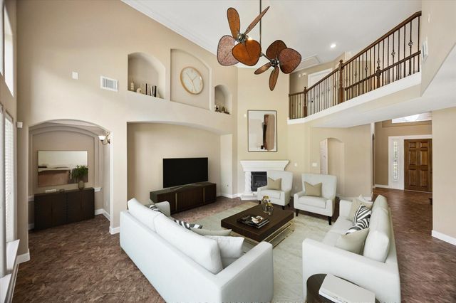 18715 N Thomas Shore Drive, Cypress, TX 77433