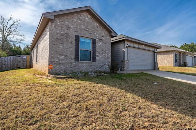 112 Summit Cv, Jacksonville, TX 75766
