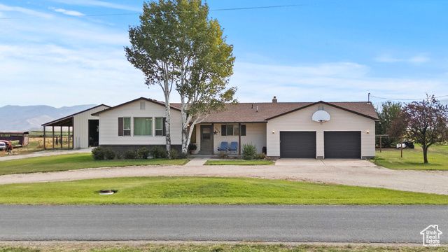 1352 N 4000 W, Dayton, ID 83232