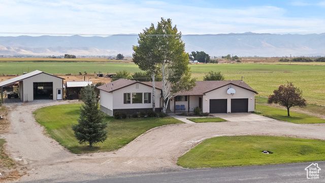 1352 N 4000 W, Dayton, ID 83232