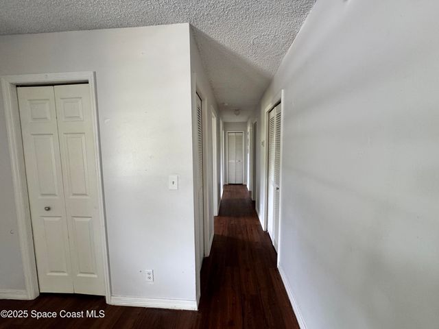 1078 Altamira Street NW, Palm Bay, FL 32907