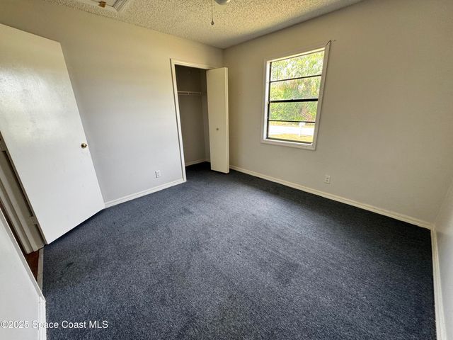 1078 Altamira Street NW, Palm Bay, FL 32907