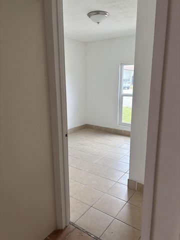 4930 NW 85th Terrace, Lauderhill, FL 33351