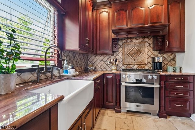 57 Southgate Rd, New Providence Boro, NJ 07974