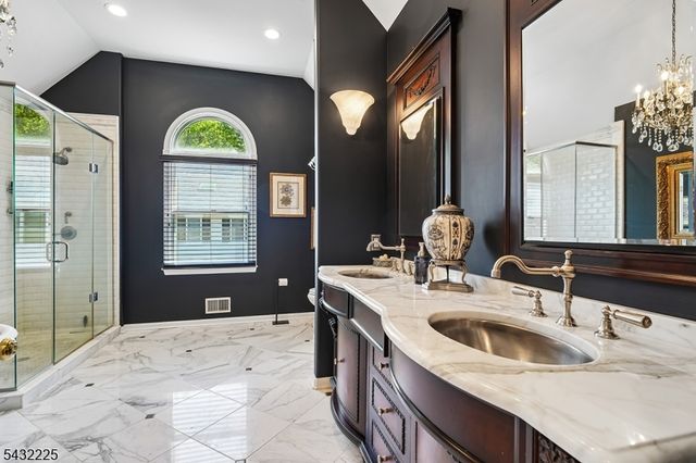 57 Southgate Rd, New Providence Boro, NJ 07974