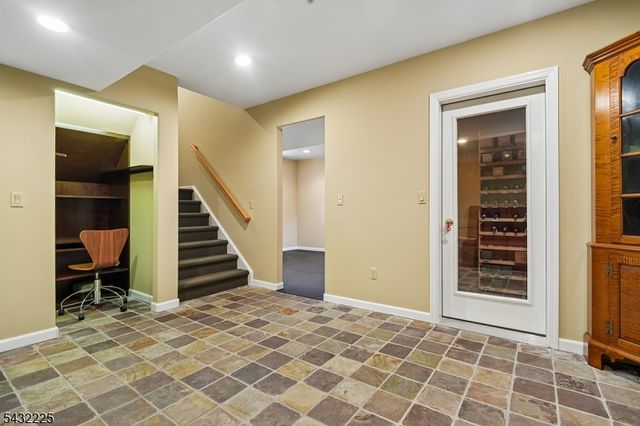 57 Southgate Rd, New Providence Boro, NJ 07974