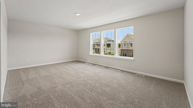 3043 MARTHA WAY, Pennsburg, PA 18073