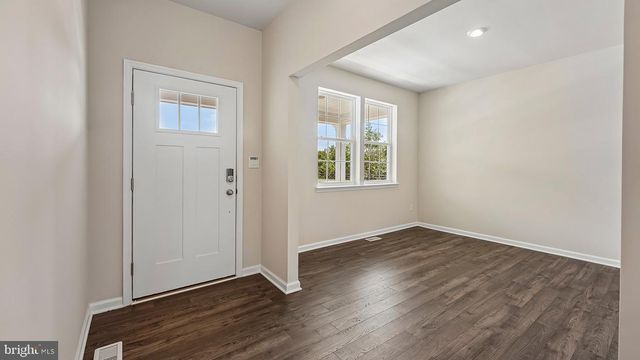 3043 MARTHA WAY, Pennsburg, PA 18073
