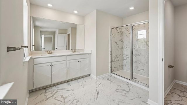 3043 MARTHA WAY, Pennsburg, PA 18073