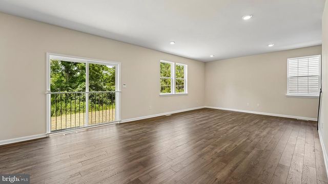 3043 MARTHA WAY, Pennsburg, PA 18073