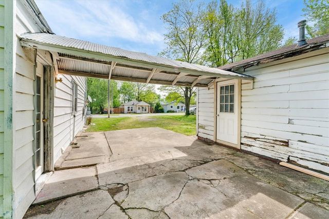720 Kansas Street, Springdale, AR 72764