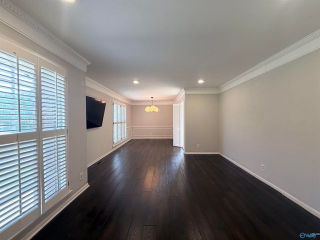 8711 Edgehill Drive SE, Huntsville, AL 35802