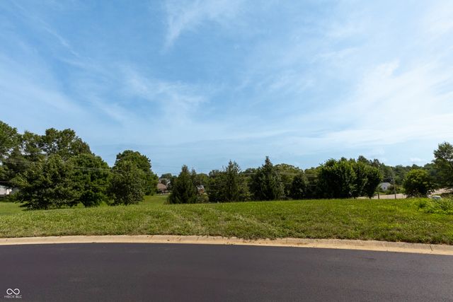 00 Red Fox Circle, Columbus, IN 47201