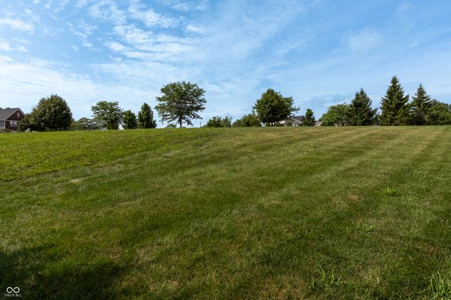 00 Red Fox Circle, Columbus, IN 47201
