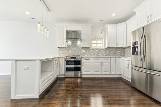 5003 W 31st Street, Cicero, IL 60804