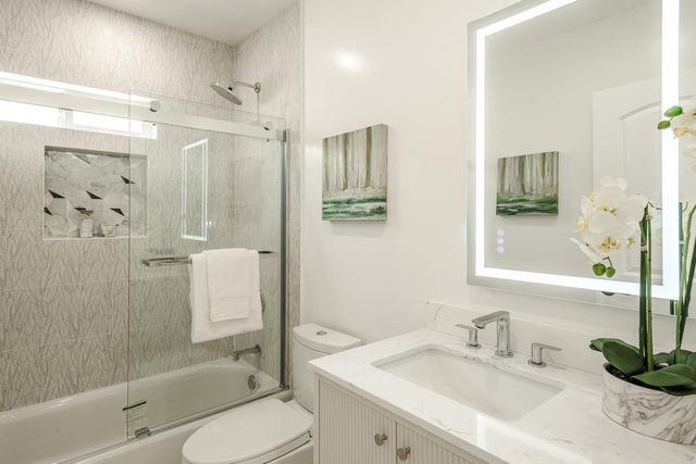 1307 CALIFORNIA Drive, Burlingame, CA 94010