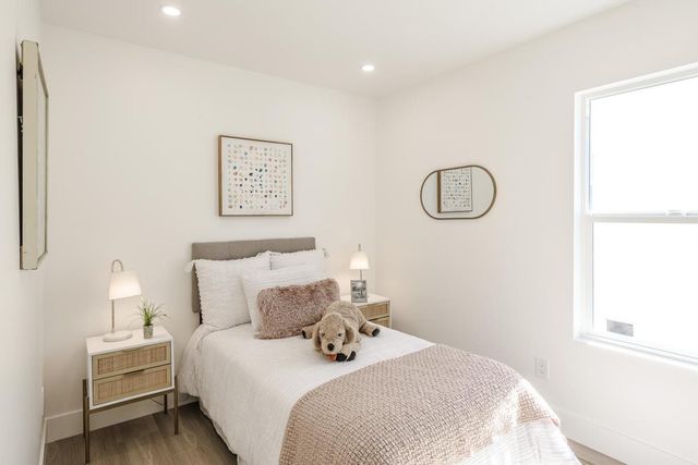 1307 CALIFORNIA Drive, Burlingame, CA 94010