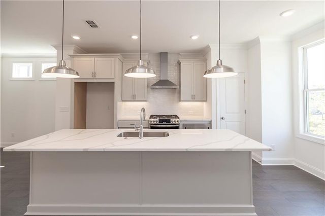 530 Healy Drive, Cumming, GA 30040