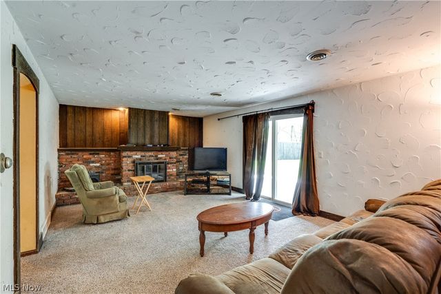 4802 Wolff Drive, Brunswick, OH 44212