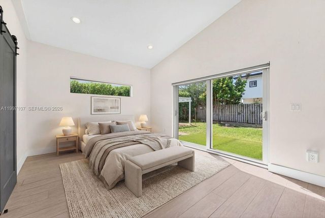 1126 NE 16th Ct, Fort Lauderdale, FL 33305