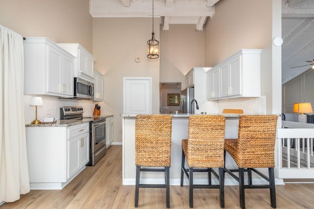 57450 E Hwy 125 558, Monkey Island, OK 74331