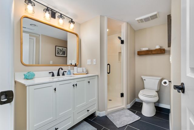 57450 E Hwy 125 558, Monkey Island, OK 74331