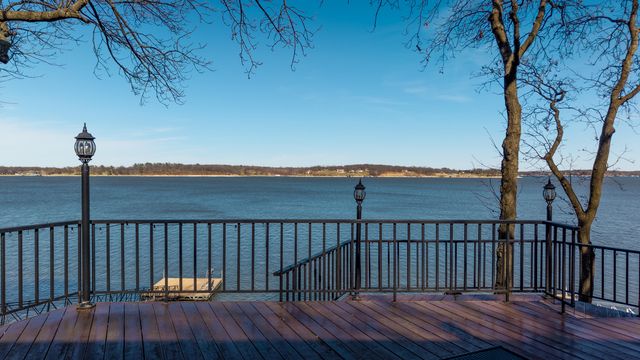 57450 E Hwy 125 558, Monkey Island, OK 74331