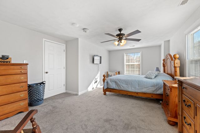 1950 Dundee RD, Huddleston, VA 24104