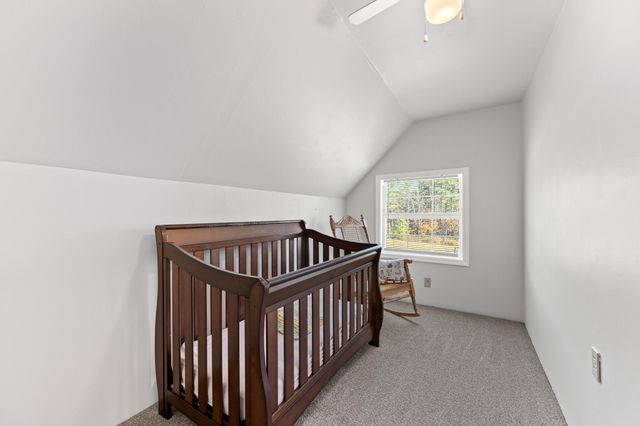 1950 Dundee RD, Huddleston, VA 24104