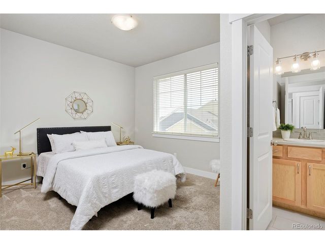 1878 W 50th St, Loveland, CO 80538