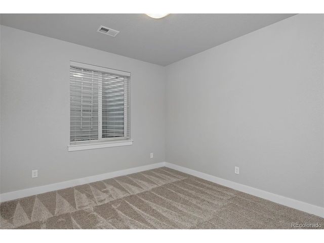 1878 W 50th St, Loveland, CO 80538