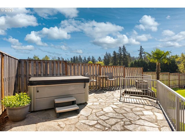 16138 Se GOOSEHOLLOW Dr, Damascus, OR 97089