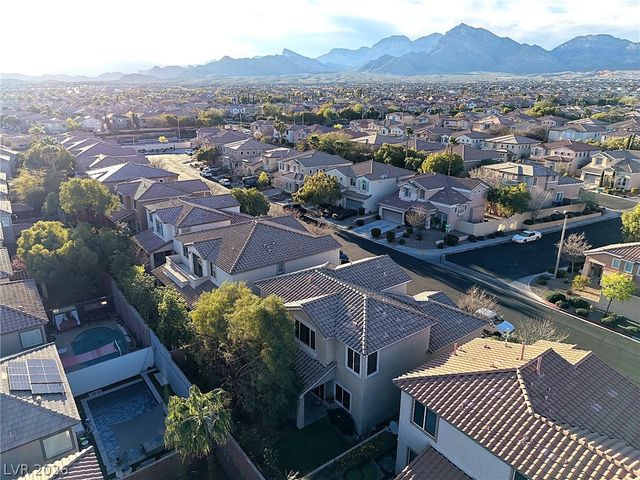 11733 Via Esperanza Avenue, Las Vegas, NV 89138