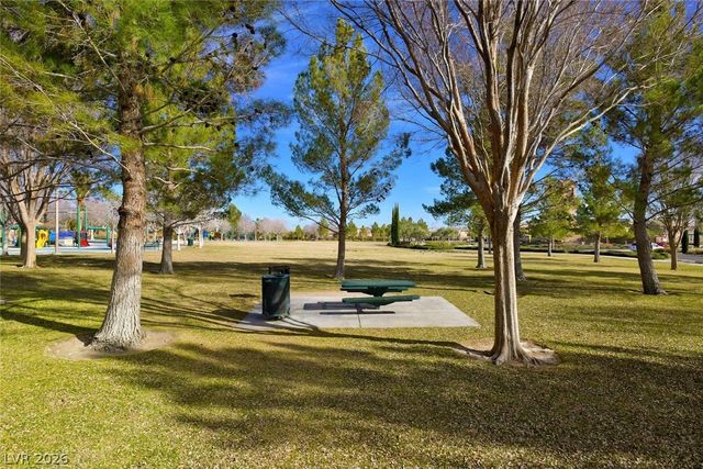 11733 Via Esperanza Avenue, Las Vegas, NV 89138