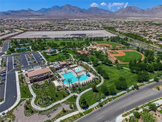 11733 Via Esperanza Avenue, Las Vegas, NV 89138